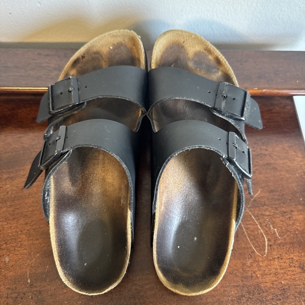 Size 40 Birkenstock Arizona Sandals Black Leather Double Strap Cork Footbed - Picture 2 of 14